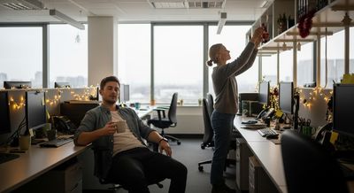 The Late December Lingerers