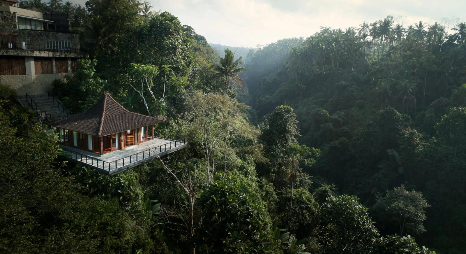 Sustainable Luxury Bali Resorts: How Kamandalu Ubud Embraces Nature and Tradition with Heartfelt Elegance