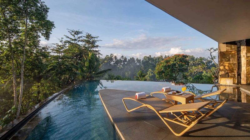 Junior Presidential 3-Bedroom Pool Villa - Image 1