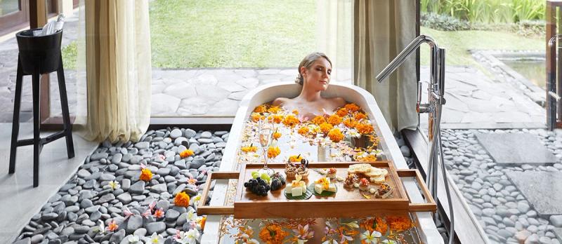 Romantic Flower Bath