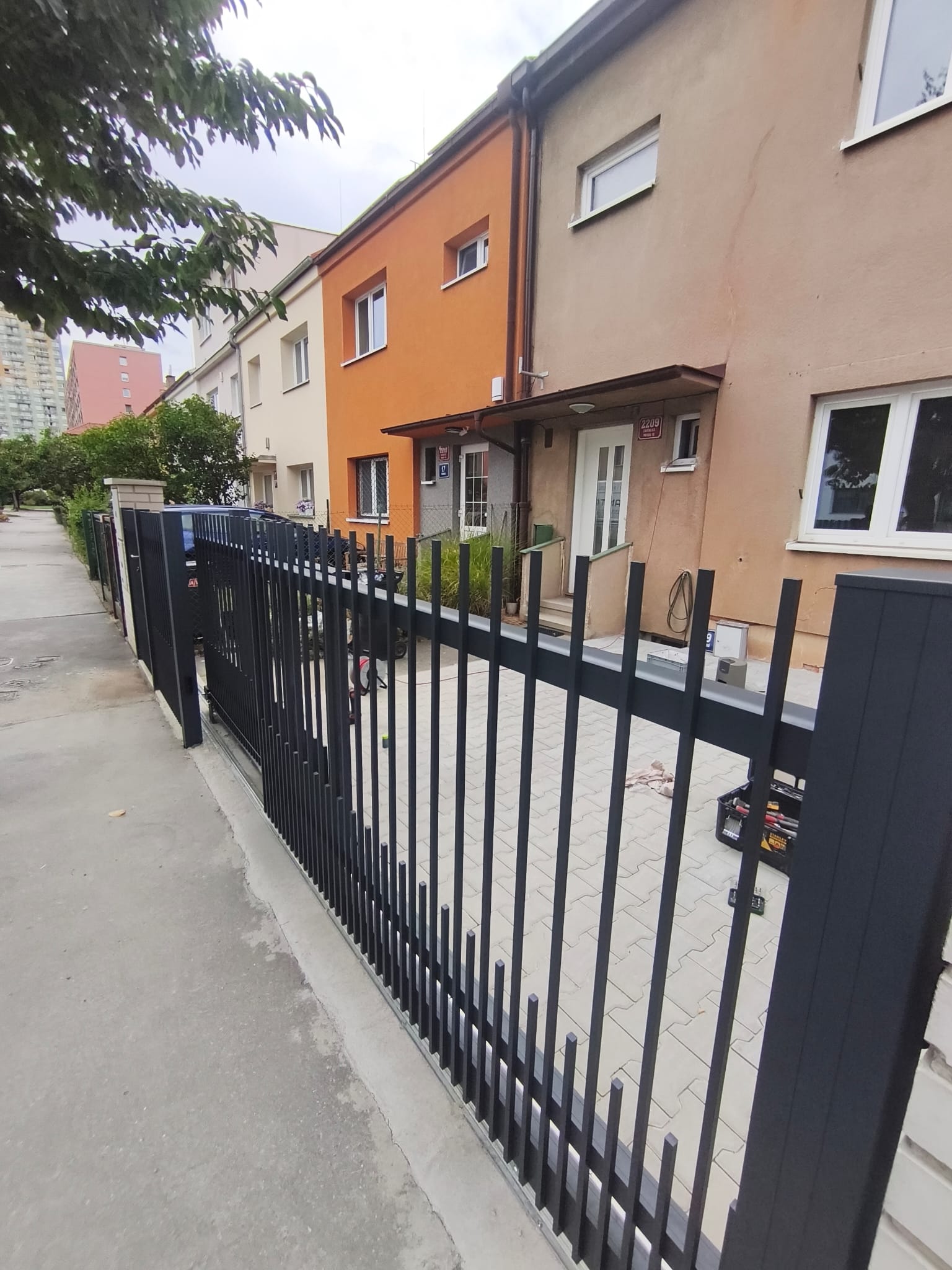 Brána teleskopická pojízdná — realizace 3