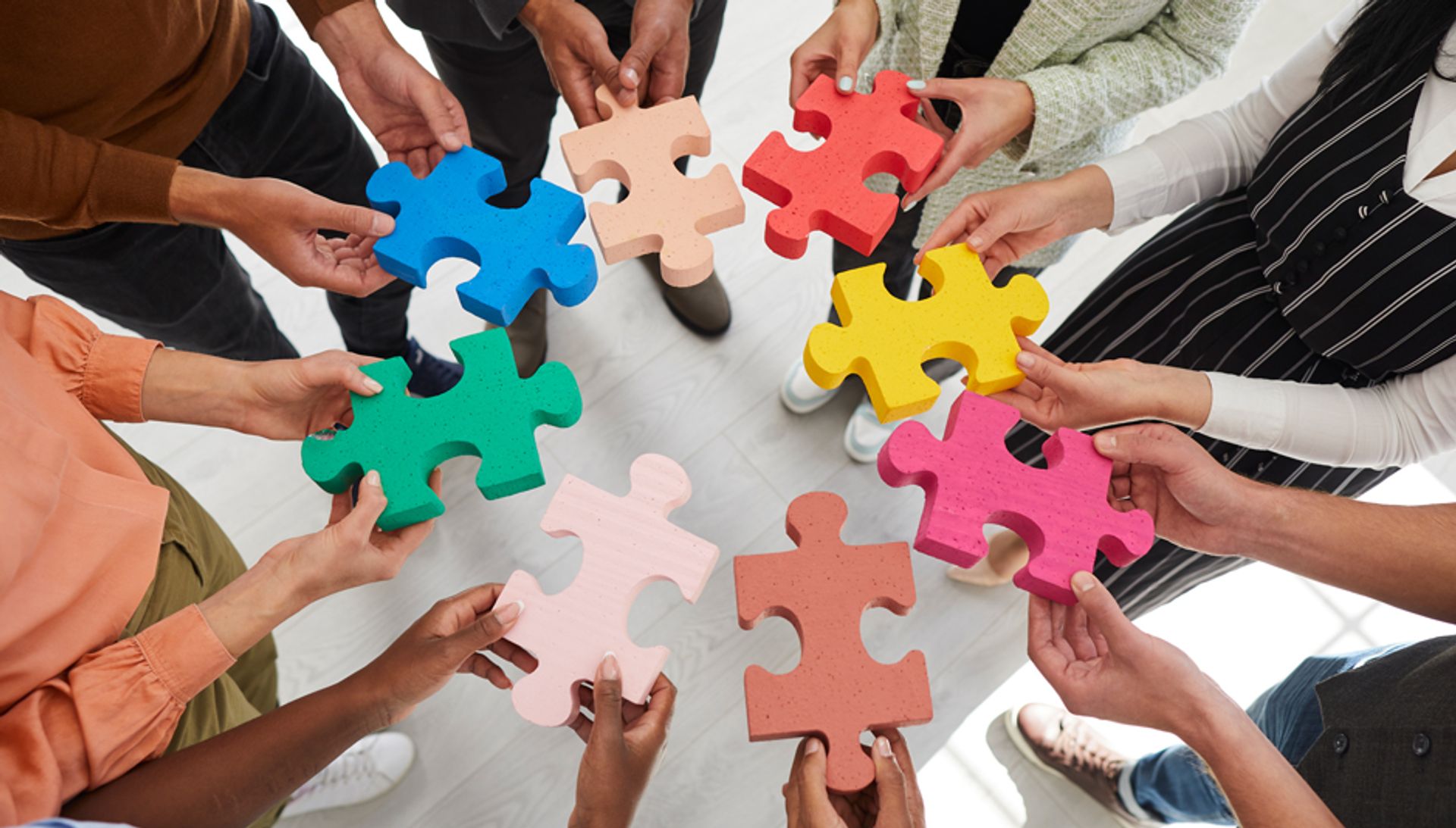 Billede af puslespilsbrikker