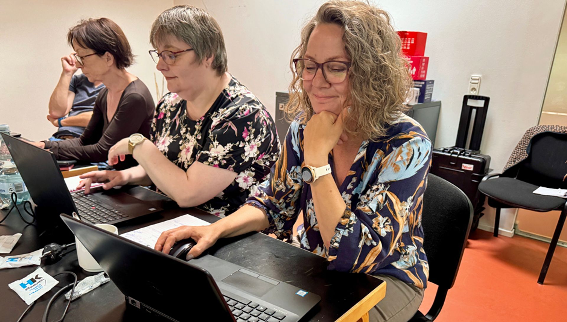 Charlotte Wolff Nielsen bliver undervist i AI og informations- og cybersikkerhed.