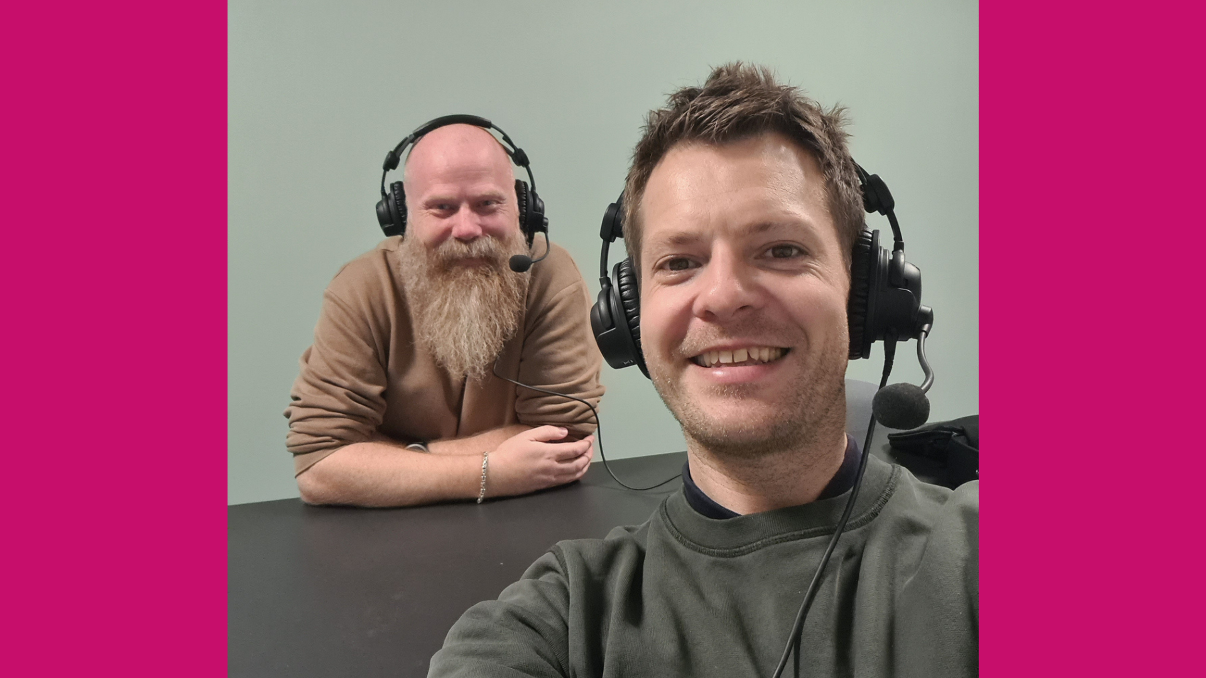 Tom bliver bedre til sit arbejde med en tale til tekst-app