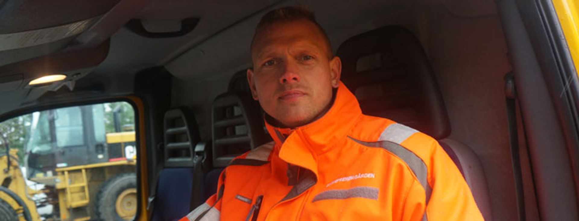 Jimmy Bach bruger mobilen som sit vigtigste værktøj i dagligdagen