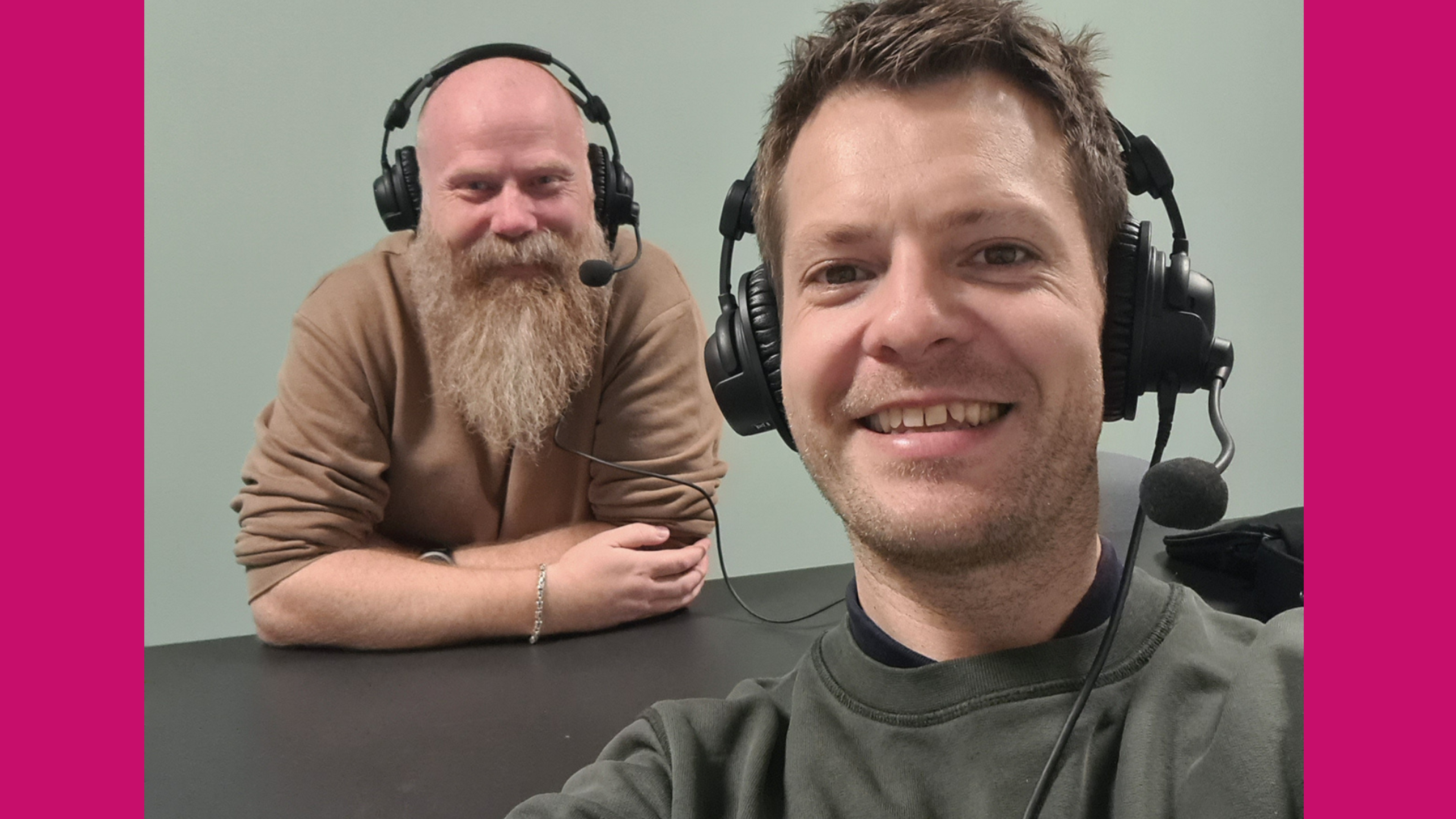 Tom bliver bedre til sit arbejde med en tale til tekst-app