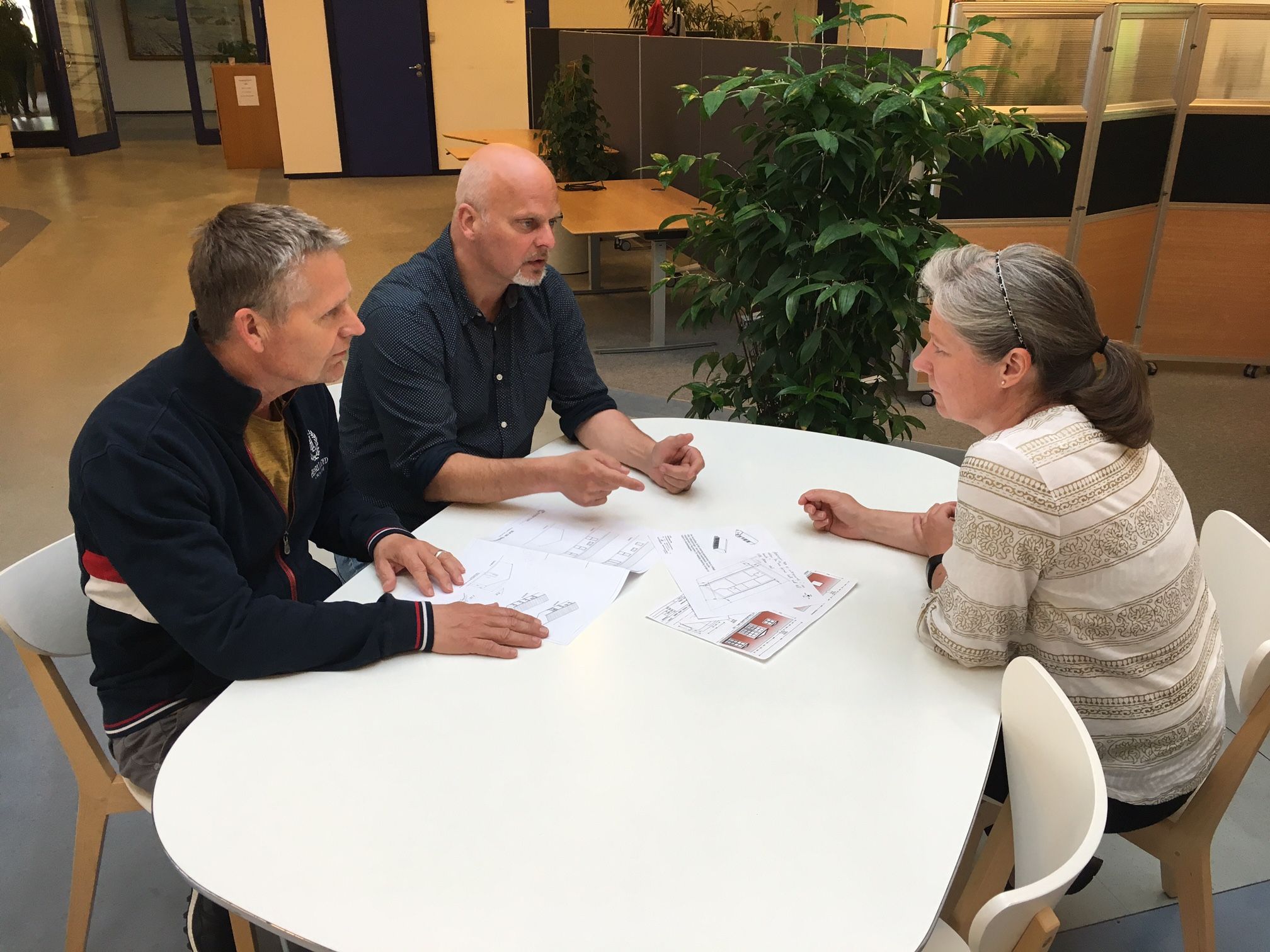 Key account manager samarbejder med virksomhed