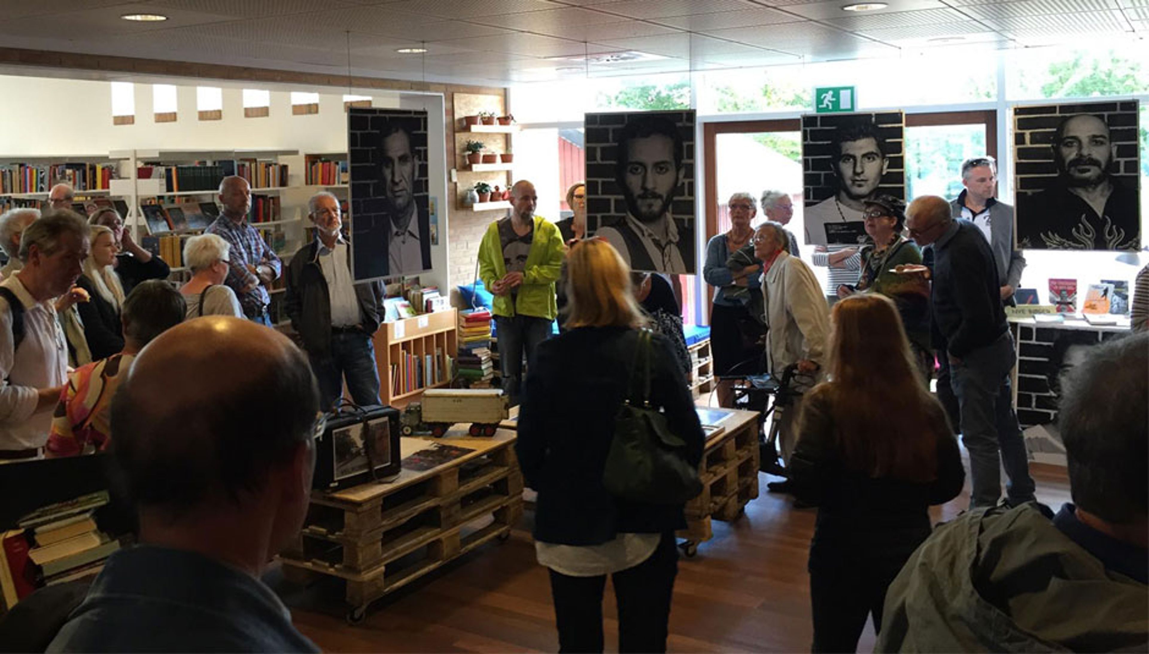 Udstillingen "What's Important" på Lejre Bibliotek