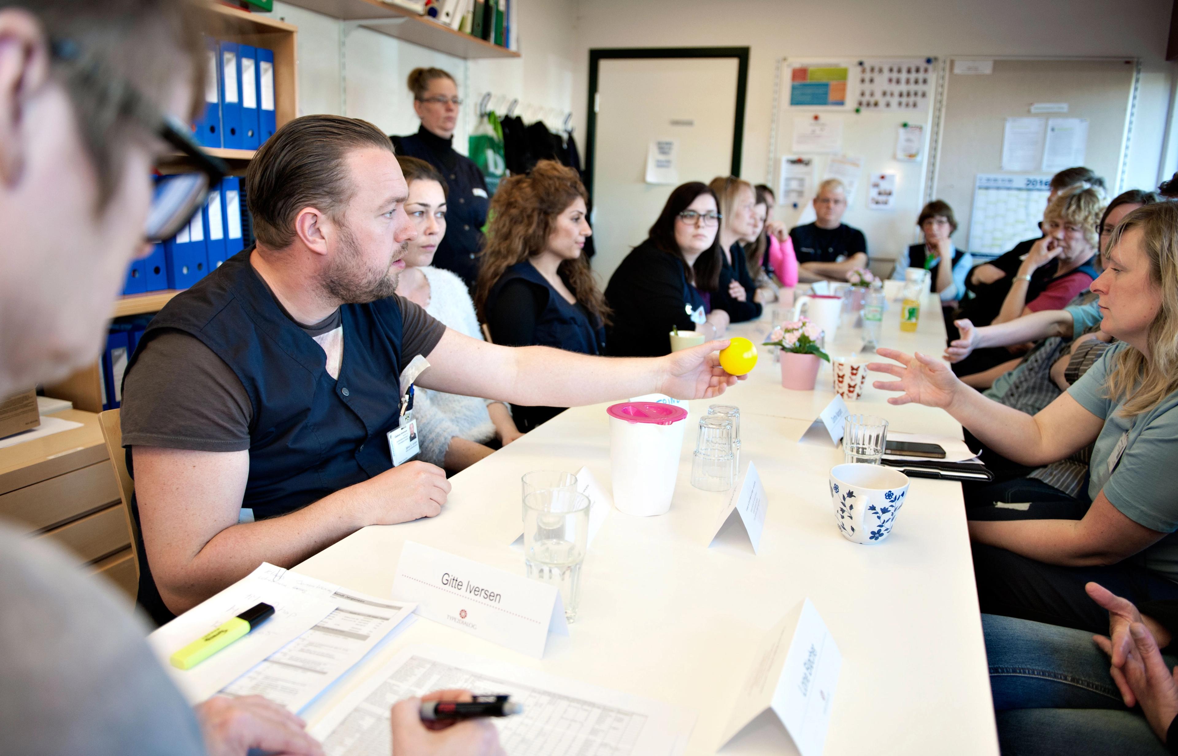 Projektet har til formål at finde en model for det tværfaglige rehabiliteringsmøde.