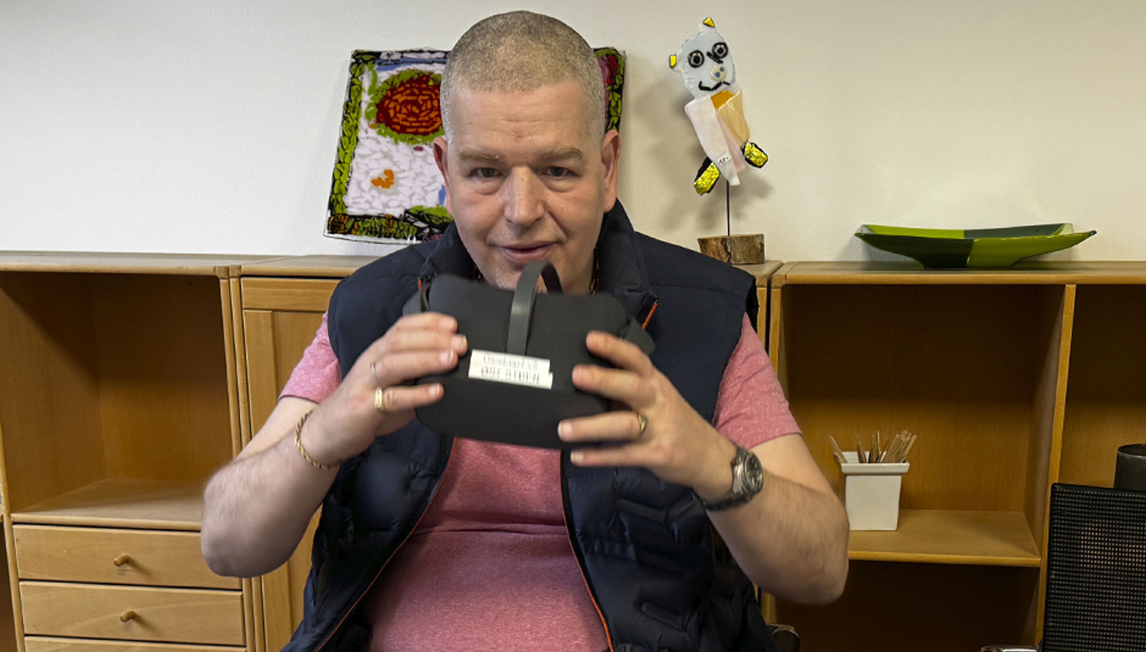 VR-briller hjælper Brian med at overvinde angsten