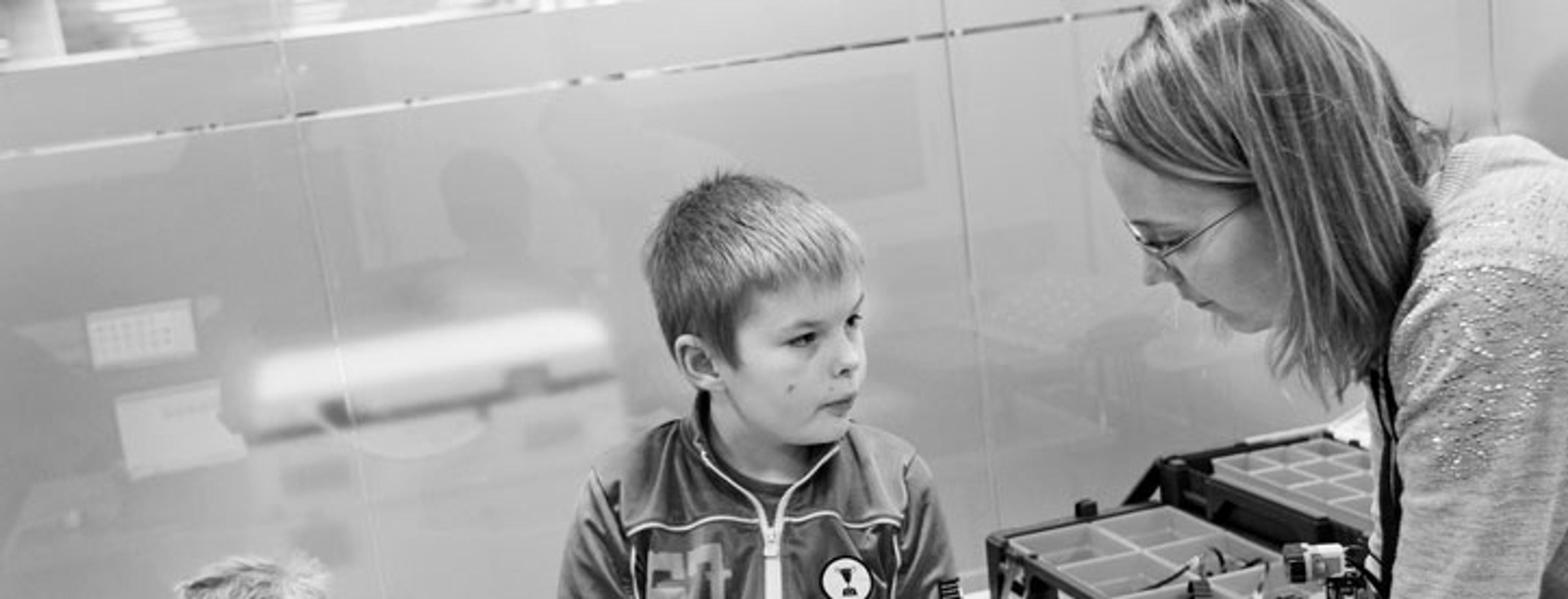 Medarbejderne på biblioteket er blevet en form for værter