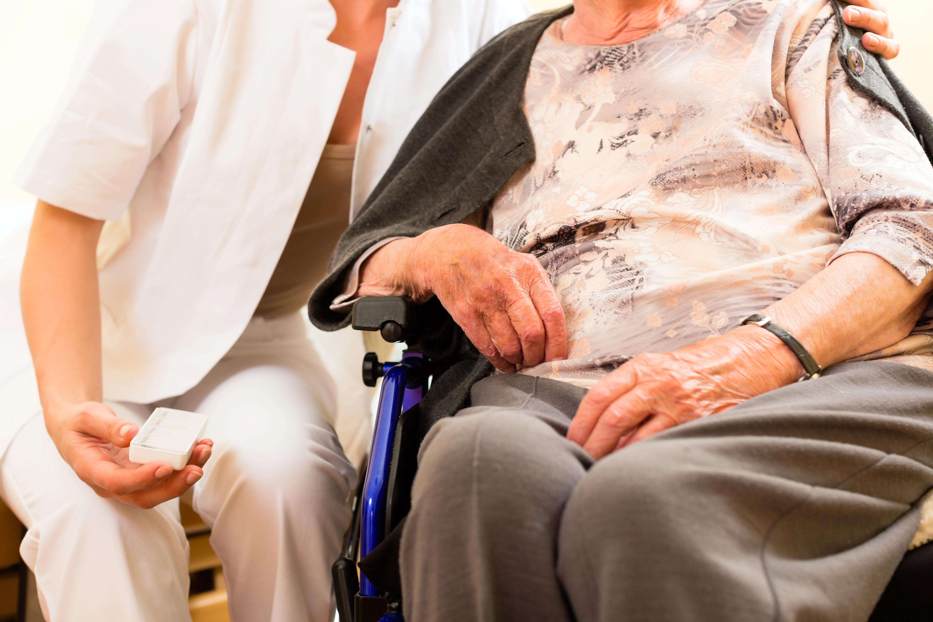 Forebyggende hjemmebesøg skal forhindre genindlæggelser. Foto: Colourbox