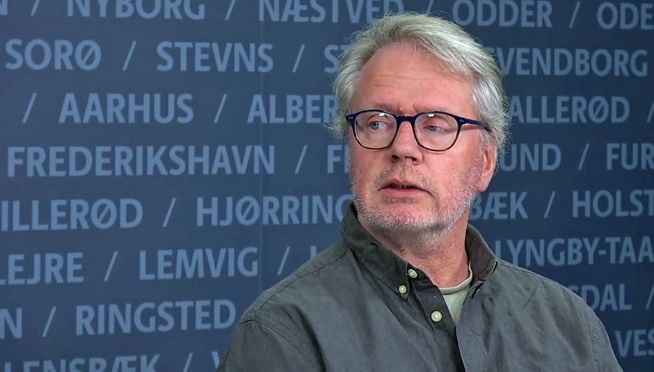 Johnny Pflug er socialpædagog og arbejder lange vagter på botilbud for at være på fuldtid.