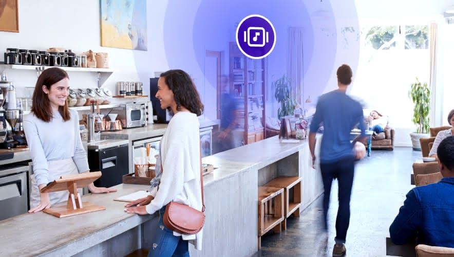 QSR staff using Rockbot music streaming for quick-service restaurants