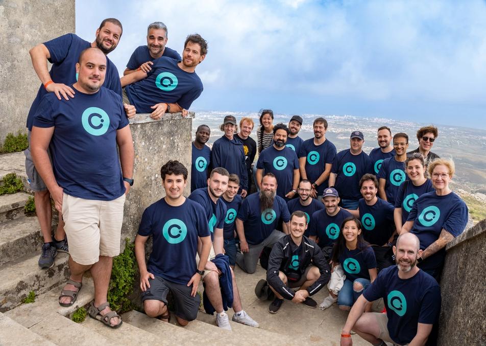 The team in a hike near the coast of Portugal