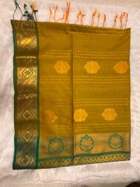 Uppada zari butta weaving