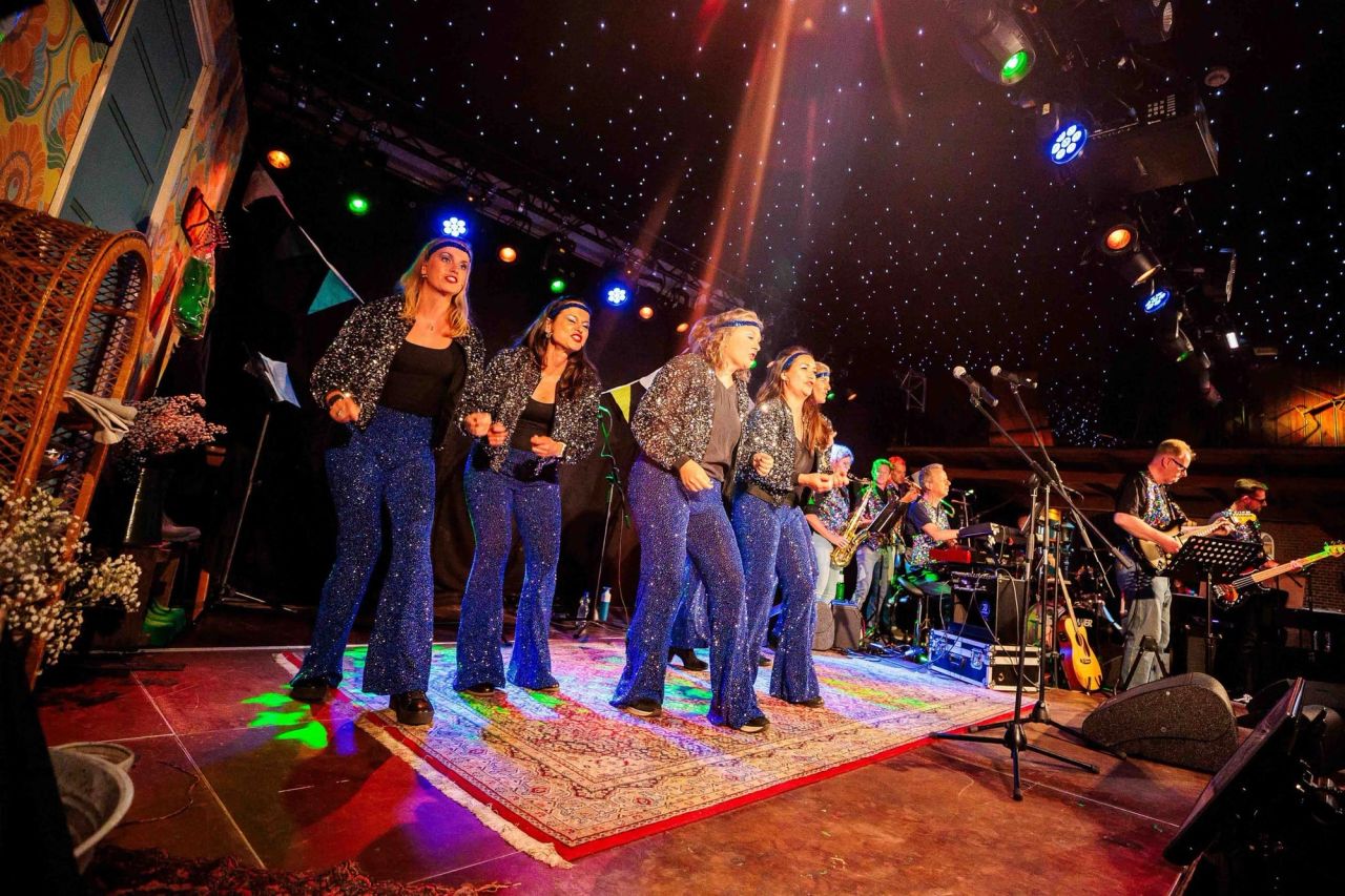 Sfeerbeelden van een bedrijfsfeest gemaakt door Bold Productions, contentspecialist voor Events & Artiesten.