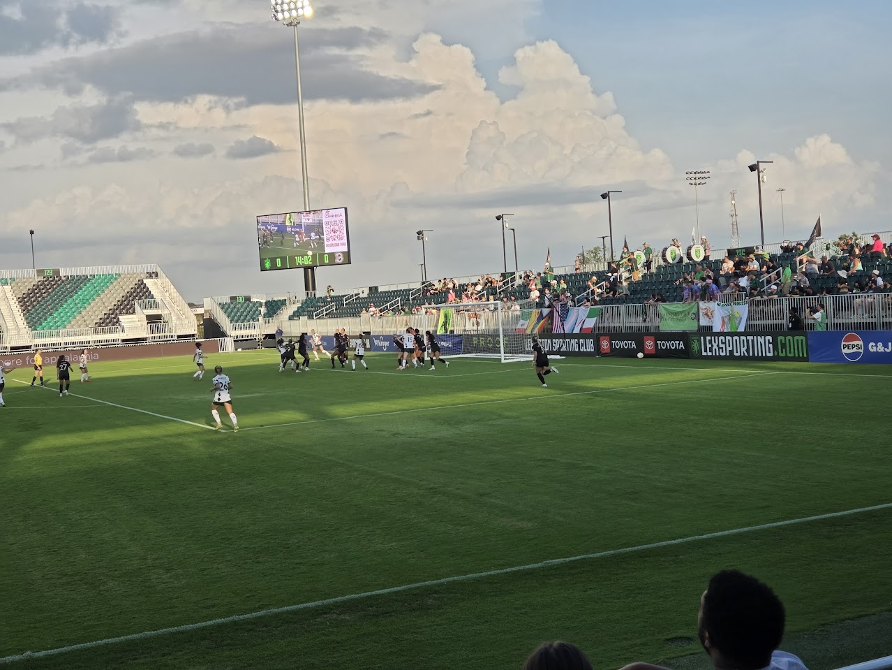 Lex Sporting Women Pick Up Right Where They Left Off with Dominant Home Opener