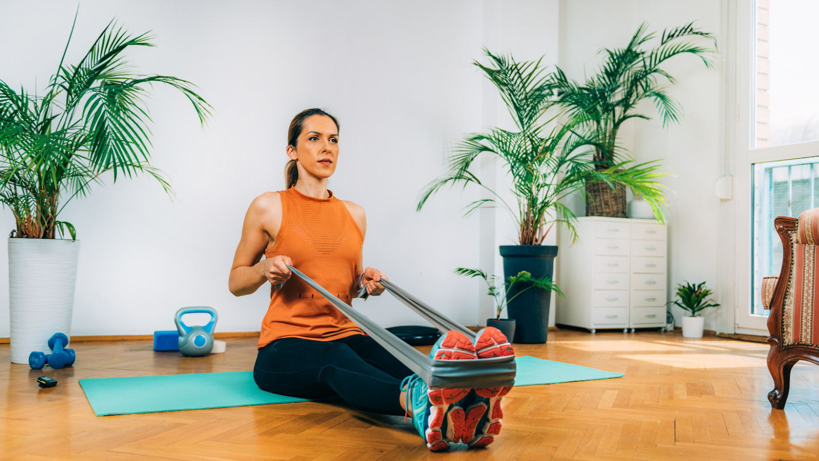 Top 10 Minute HIIT Workouts To Try At Home for People Short on Time