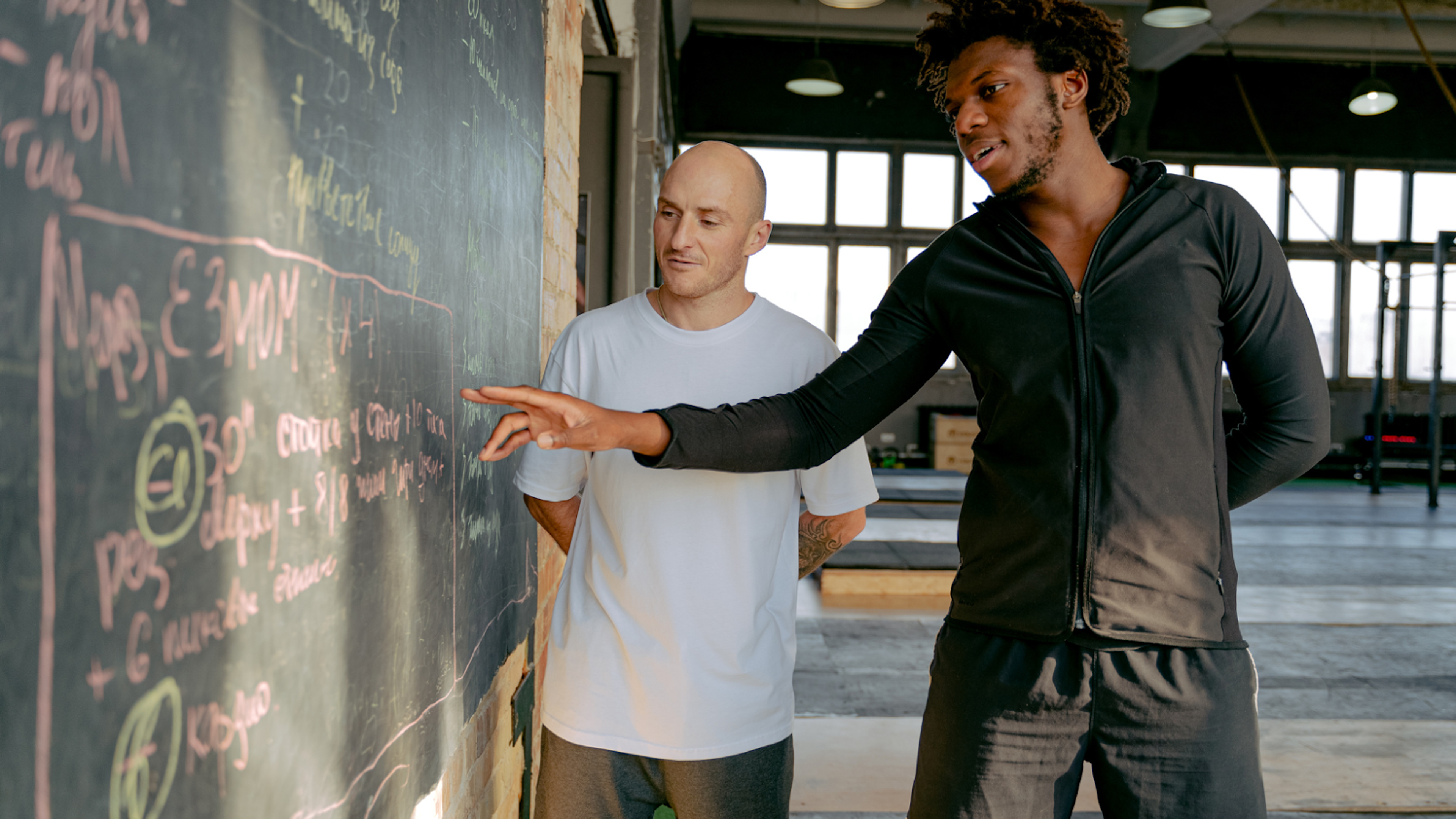 6 Key Questions to Ask Before Hiring a Personal Trainer