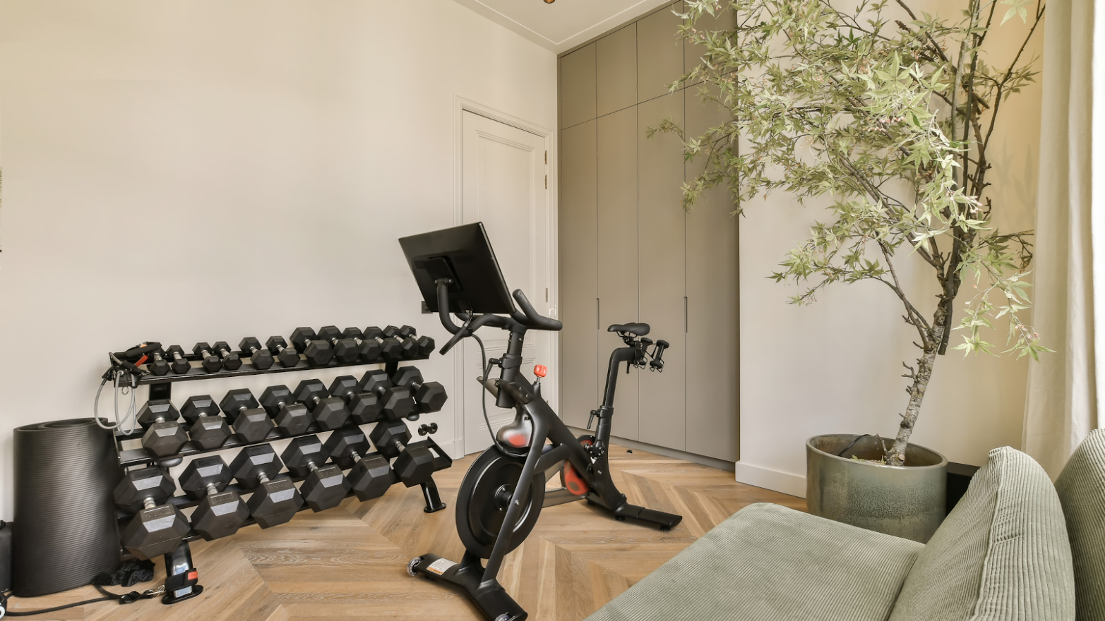 The Svet Guide To Bodybuilding Workouts At Home