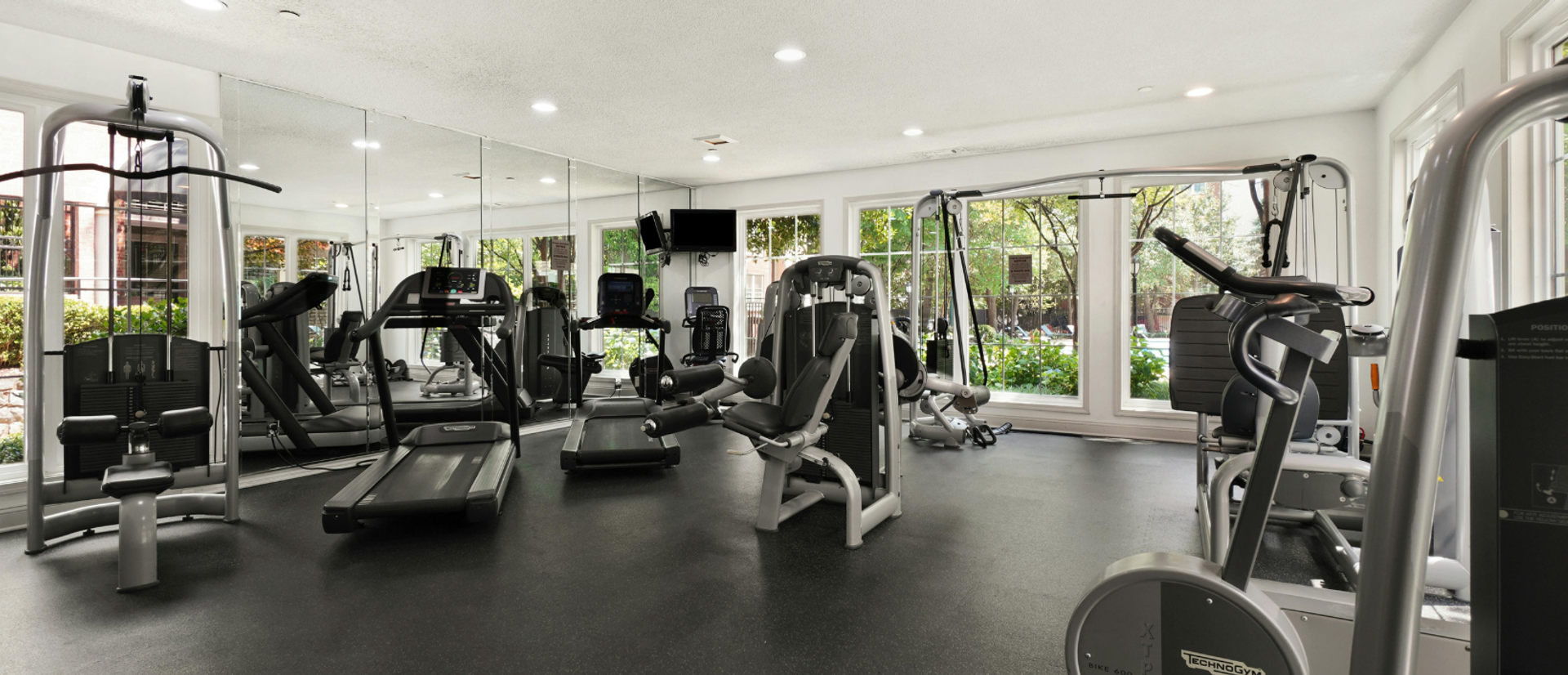 Apartment Fitness Programs: How Communities Are Turning Unused Gyms Into Real Results