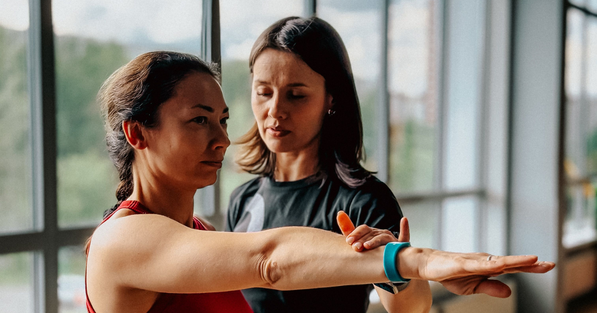 Female Personal Trainer Near Me: What Clients Should Consider