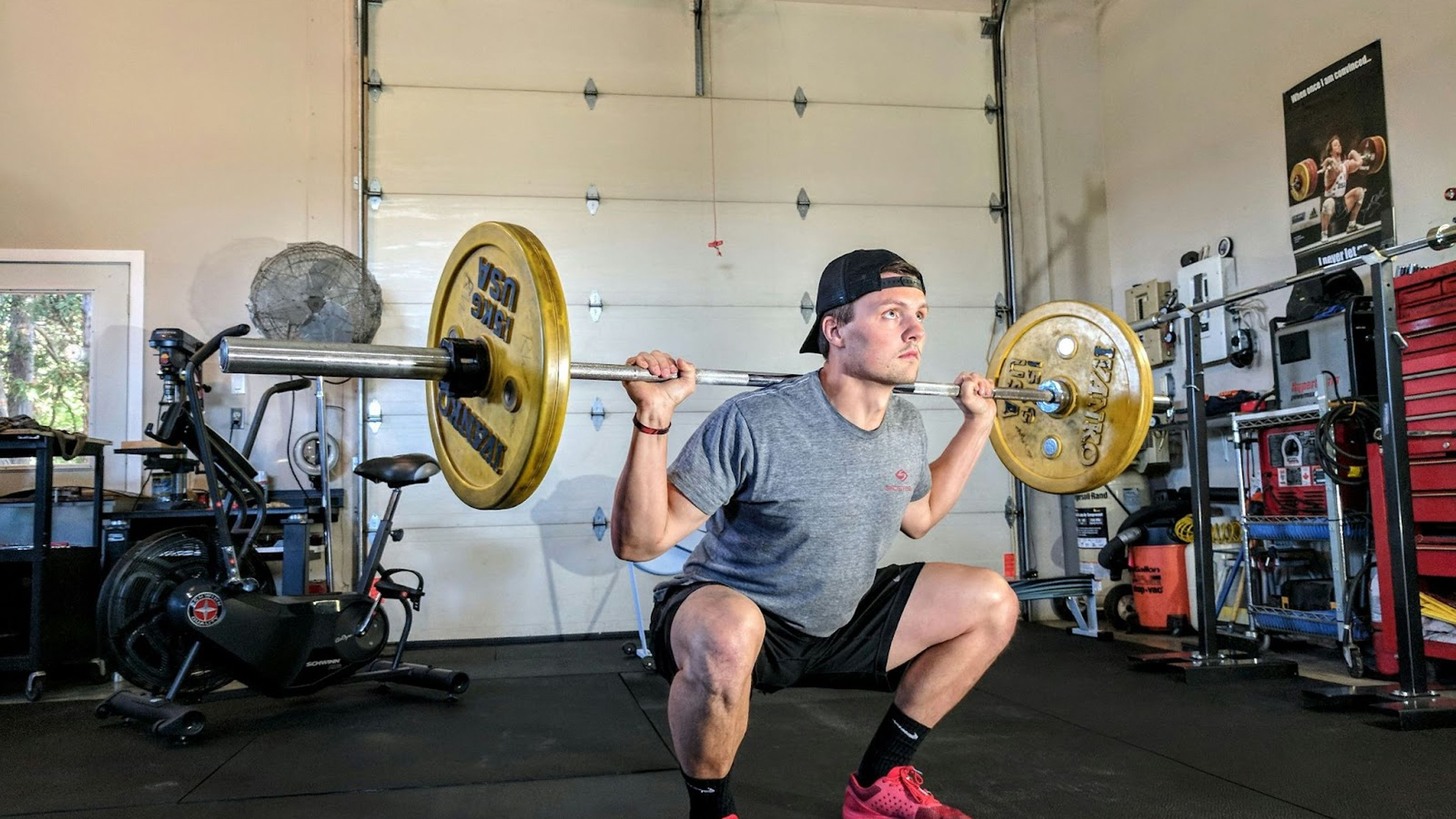 In Pain After Leg Day? Expert Recommendations to Speed Up Recovery