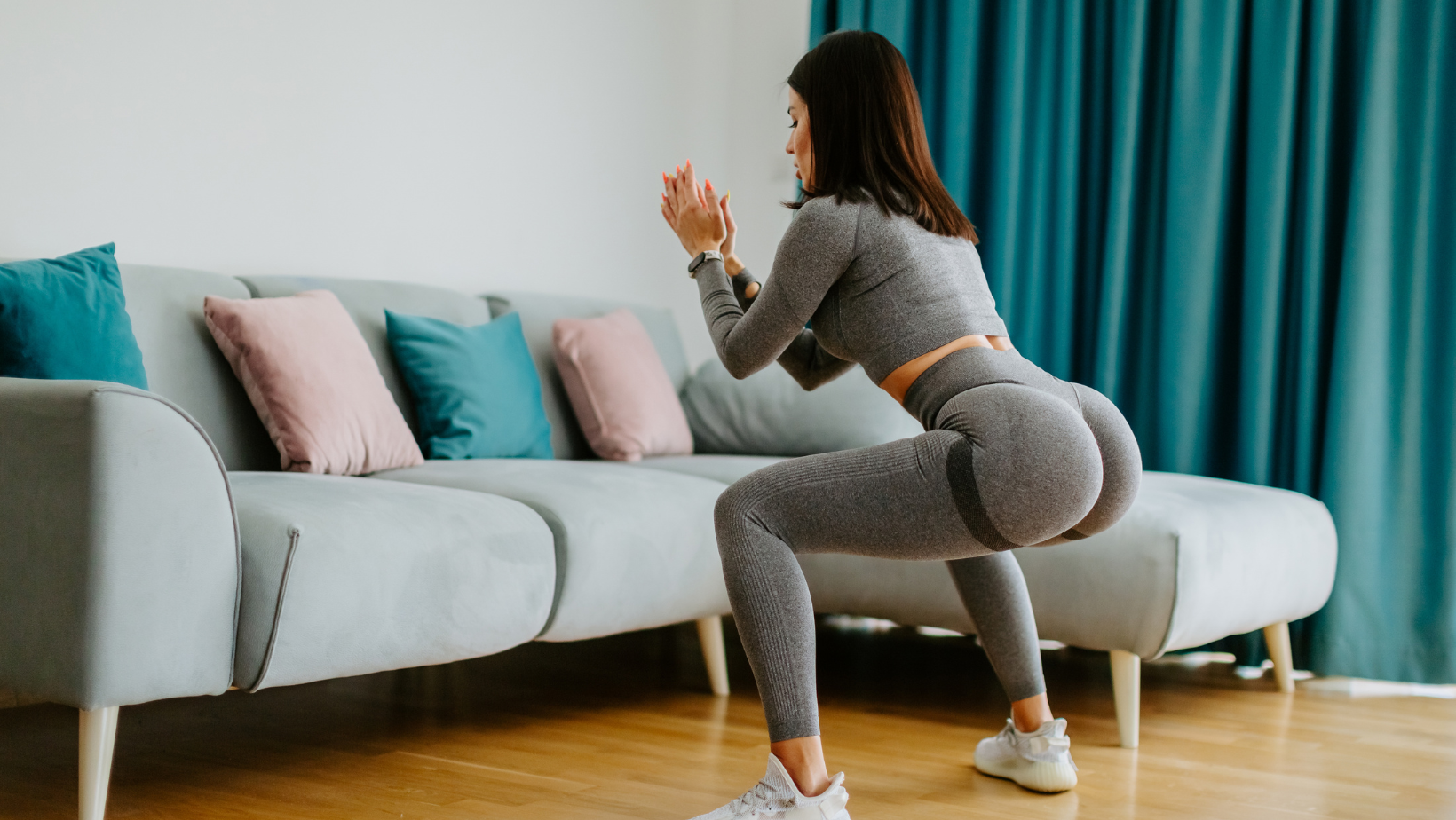 Best Glute Exercises for Women To Do At Home
