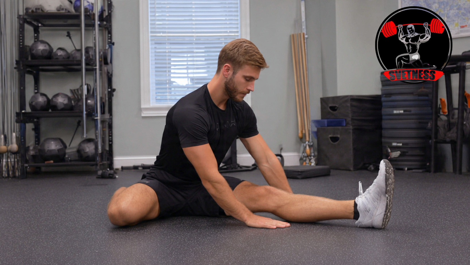 Should You Stretch Before or After Working Out? Most People Get This Wrong