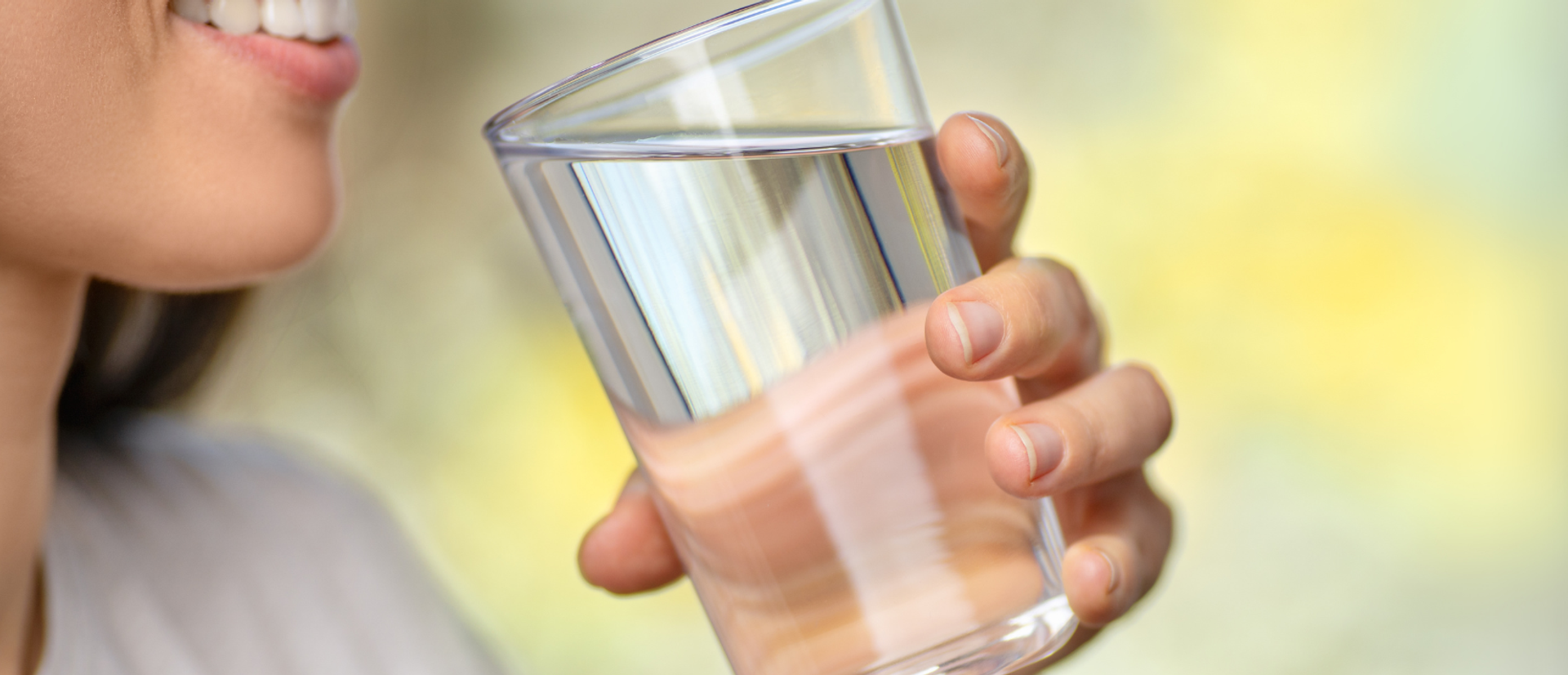 Can You Drink Water While Fasting? The Clear Guide (By Goal)