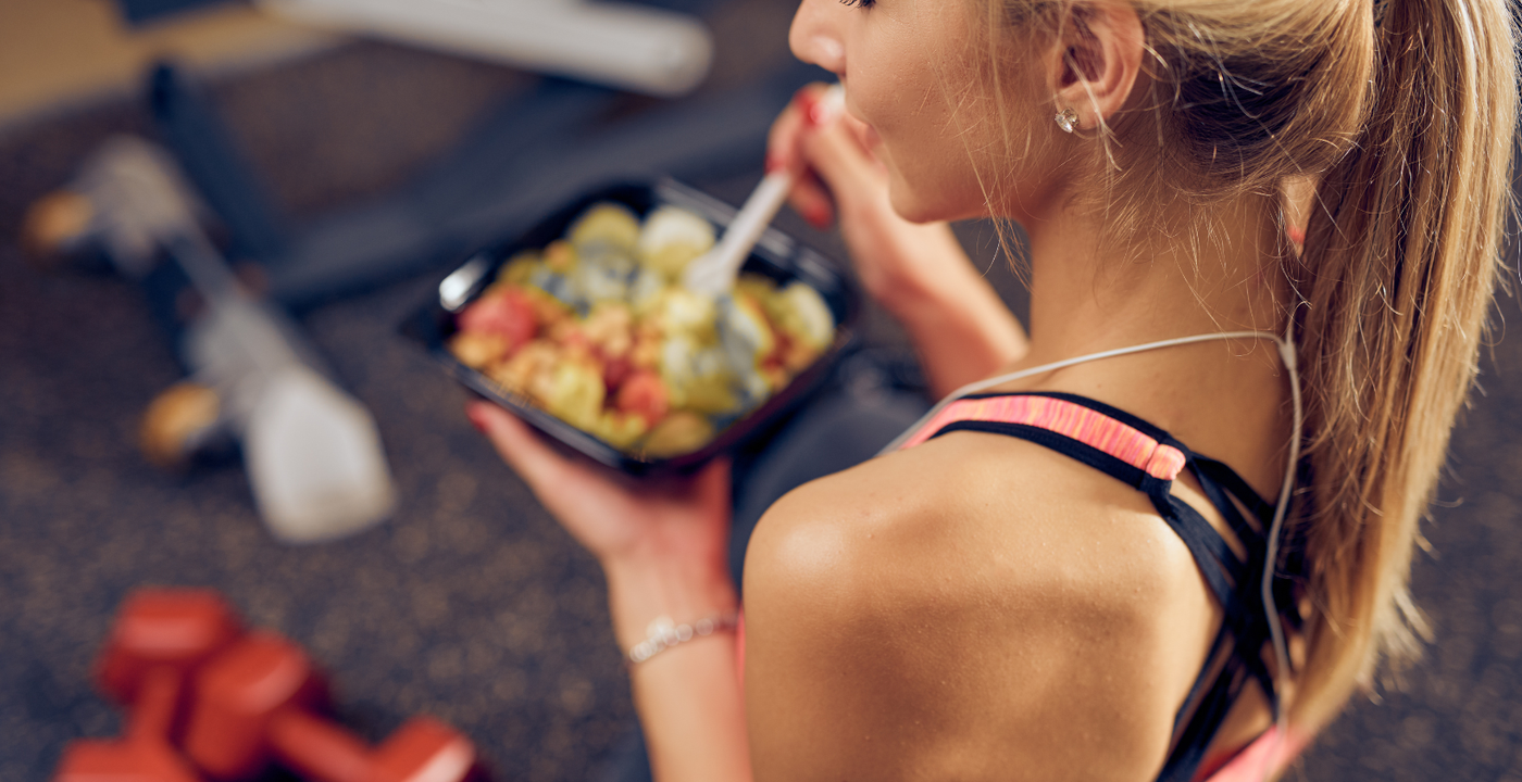 Personal Trainers Answer: Should You Eat Before or After a Workout?