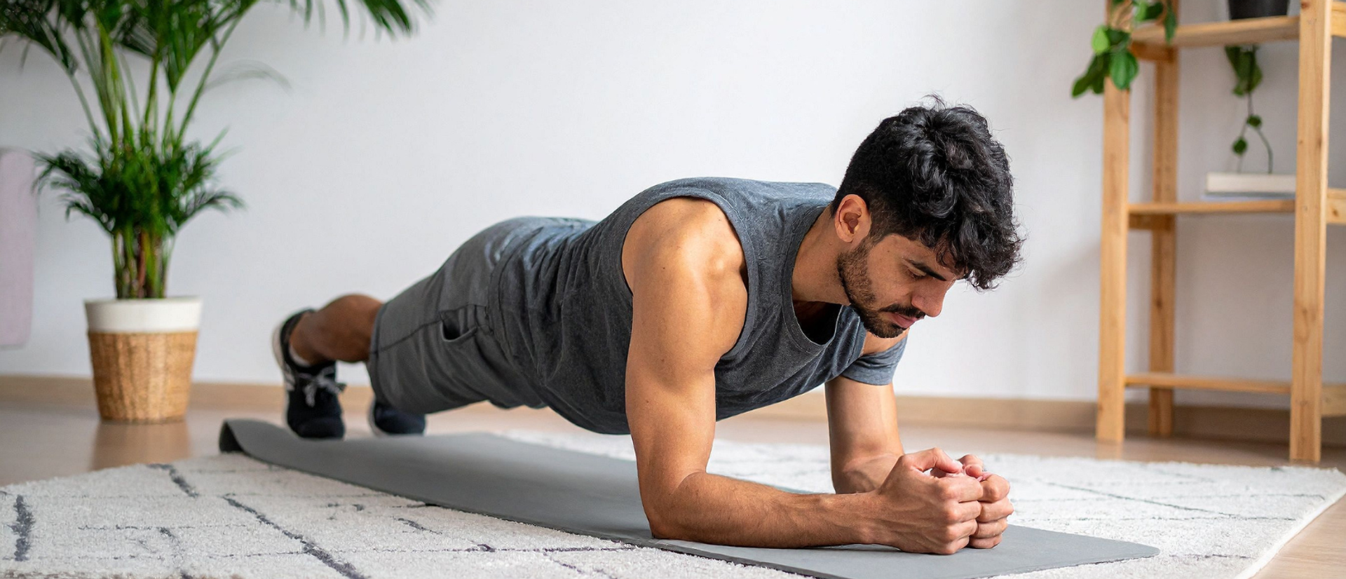 Tips From Personal Trainers: How to Build Muscle at Home