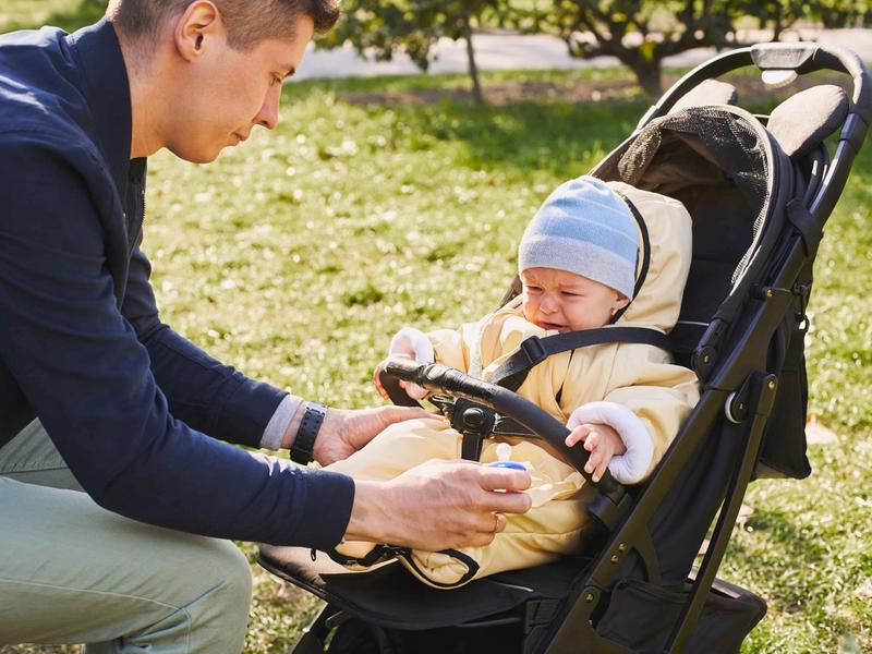 Heading Out: Determining Readiness for Your Baby’s First Walks