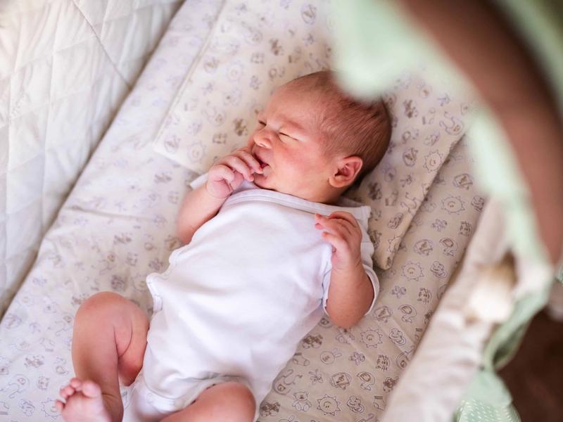 Safe sleep positions: a practical guide to reducing risks and ensuring clear breathing