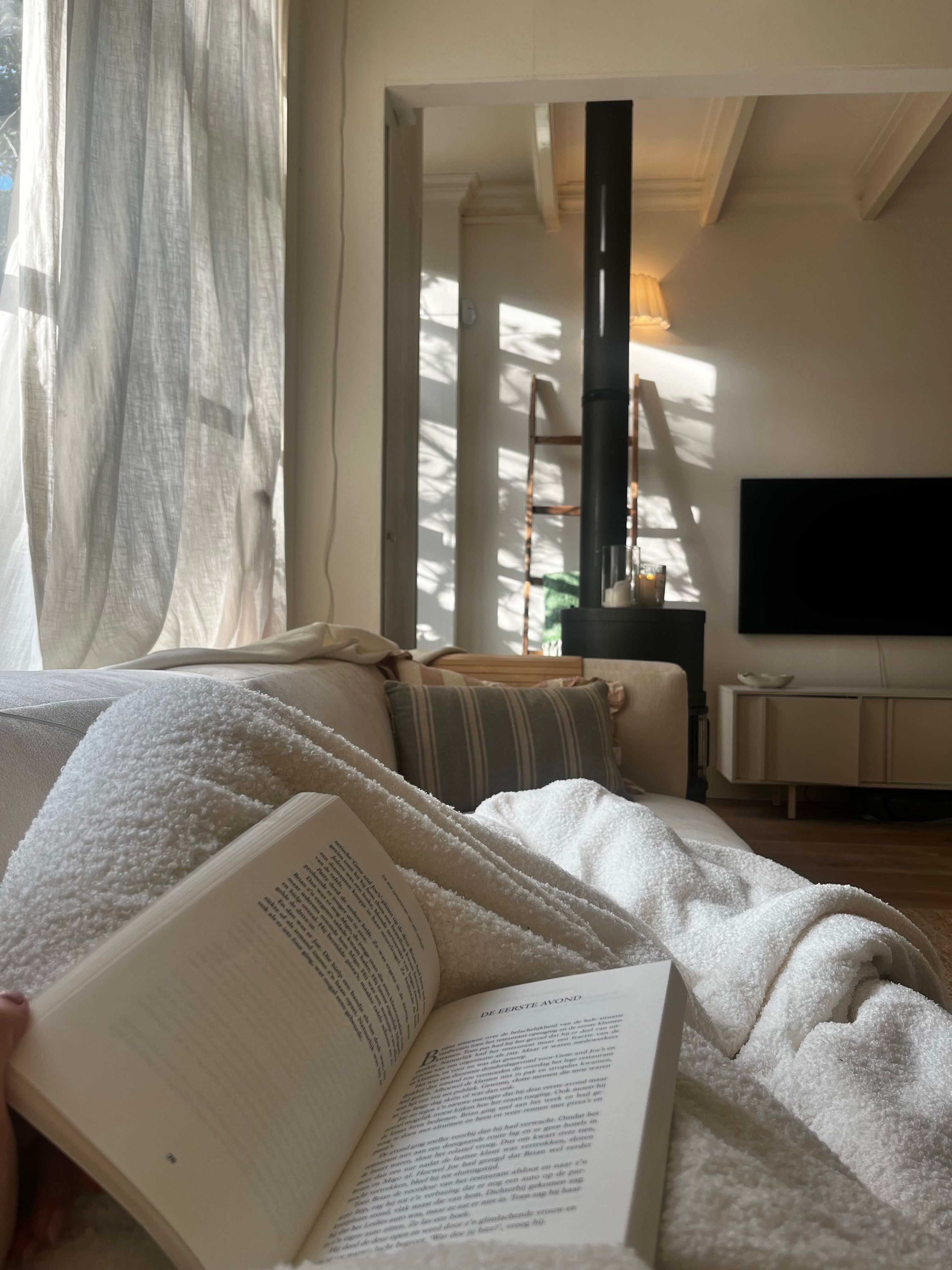 An afternoon spent reading