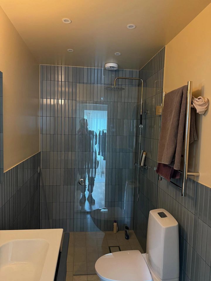 Färdigställt ett badrum åt
