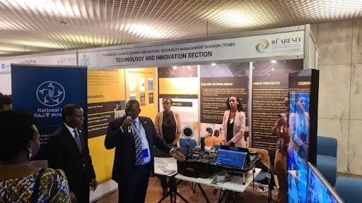 Ethiopian National ID team demonstrating its biometric collection procedures (2024)