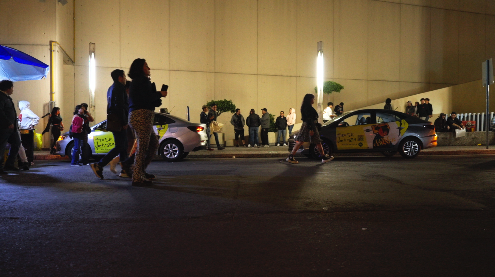 Sony Music lanzó una campaña publicitaria en coches de transporte compartido