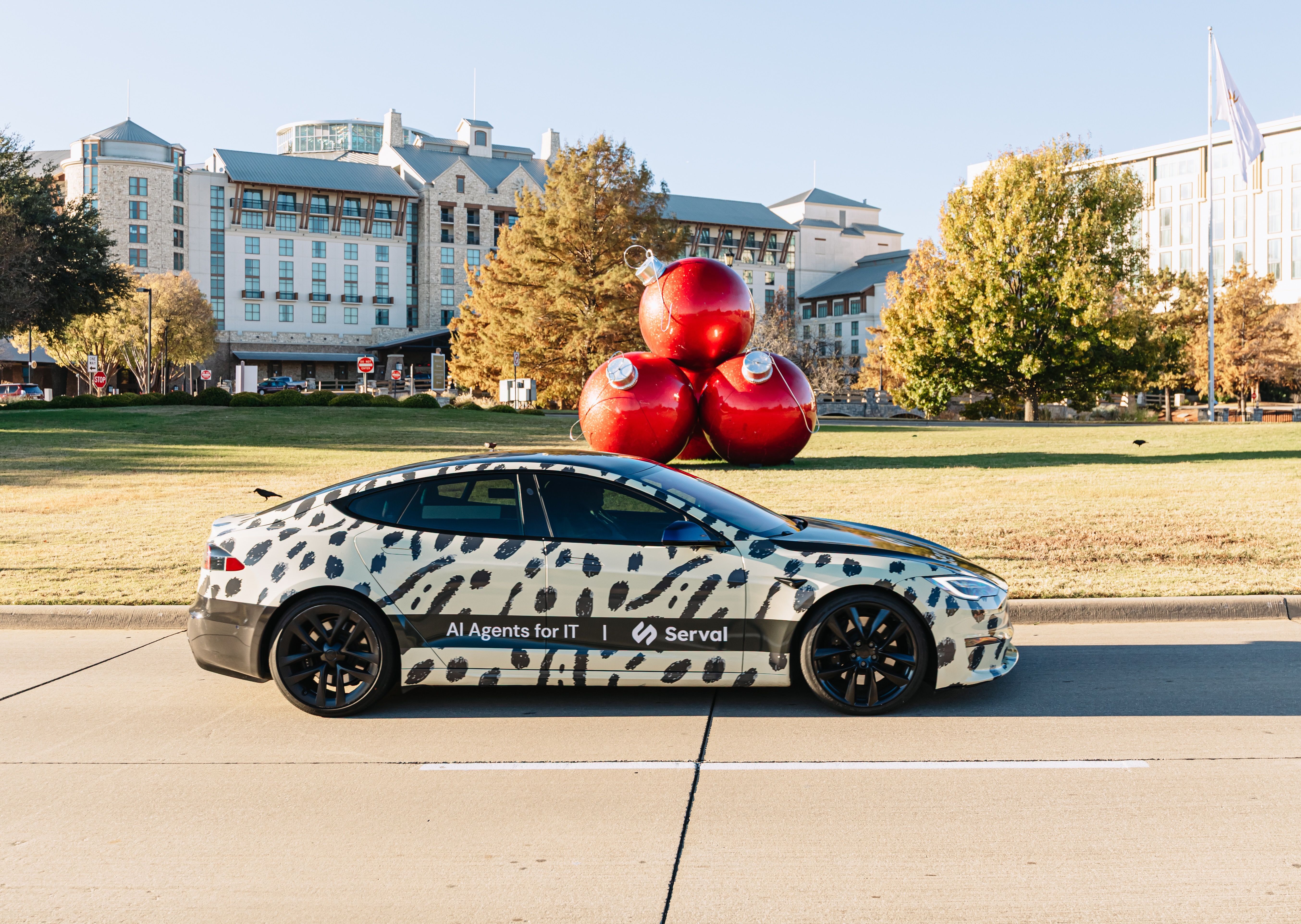 Serval wrapped car campaign in Grapevine TX at Gartner conference via GOOD TRAFFIC