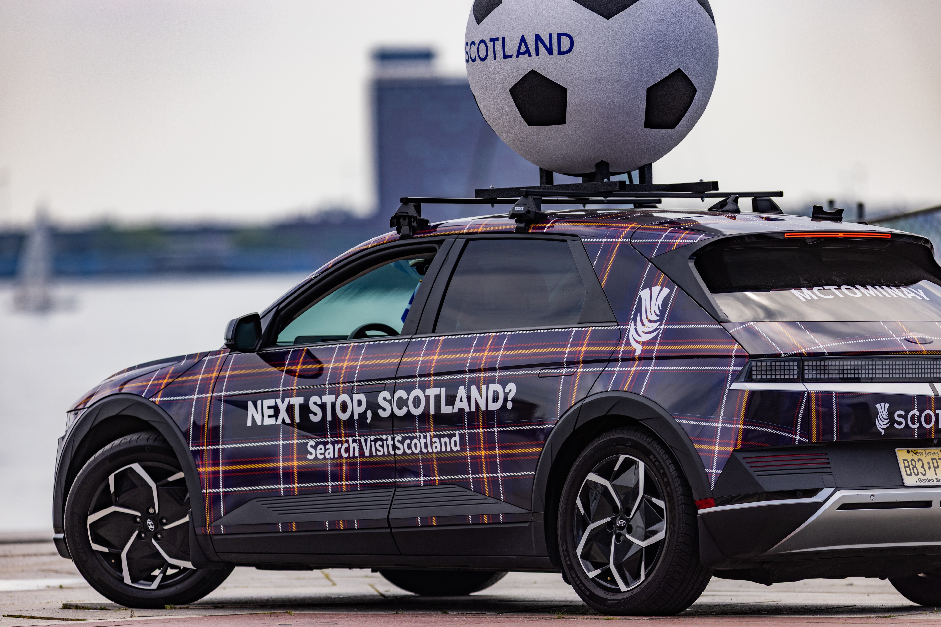 3D car topper, visitscotland