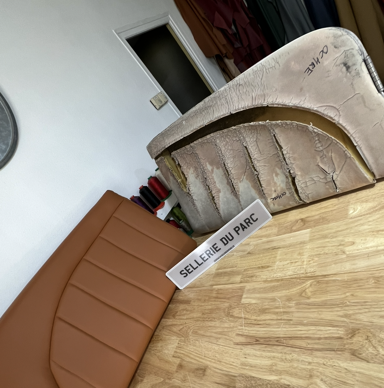 Bespoke upholstery project by Sellerie du Parc