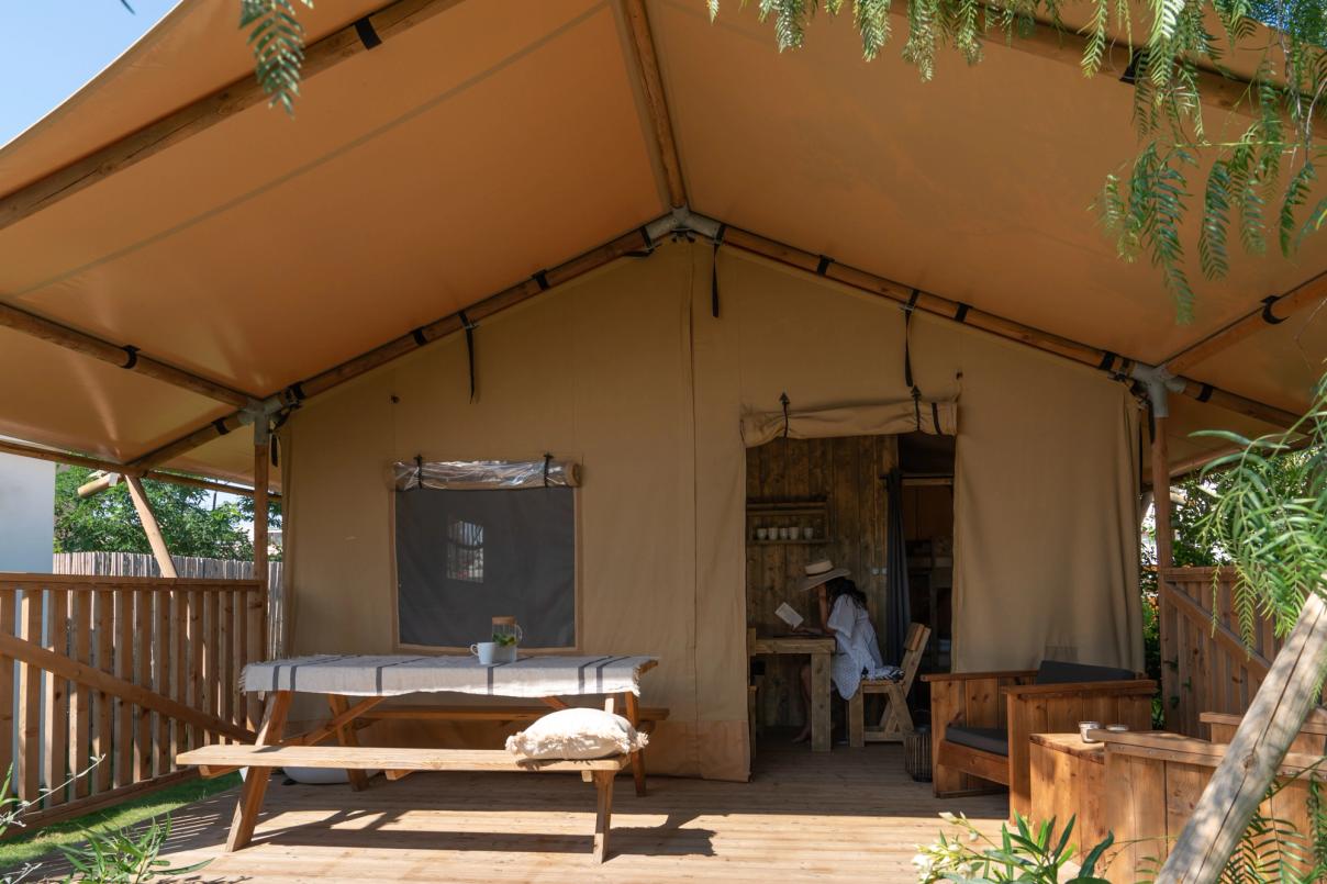 Glamping Holiday - Safari tent