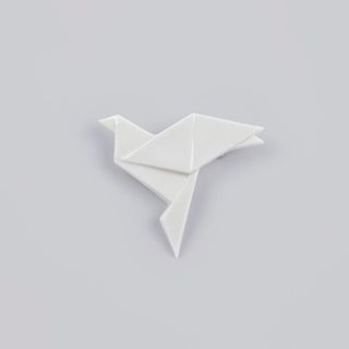 Porcelánová brož Holubice