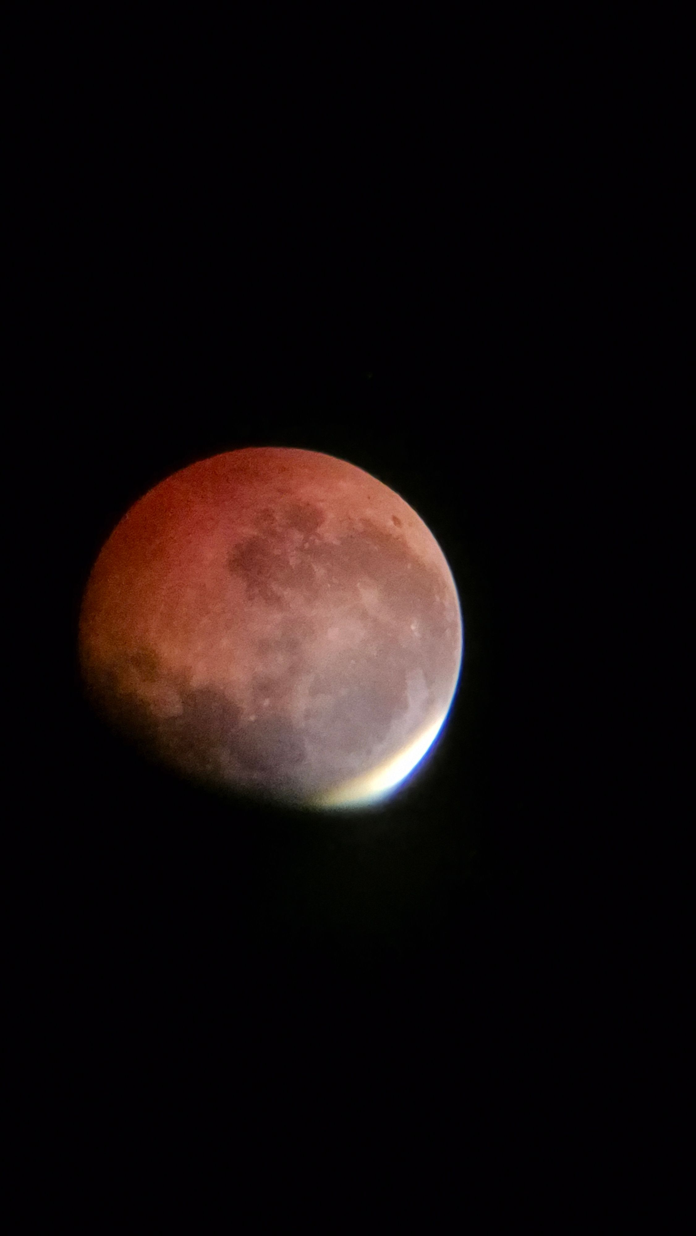 Eclipse Lunar