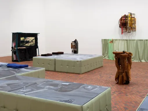 Gallery filled with sculptures by Jessi Reaves