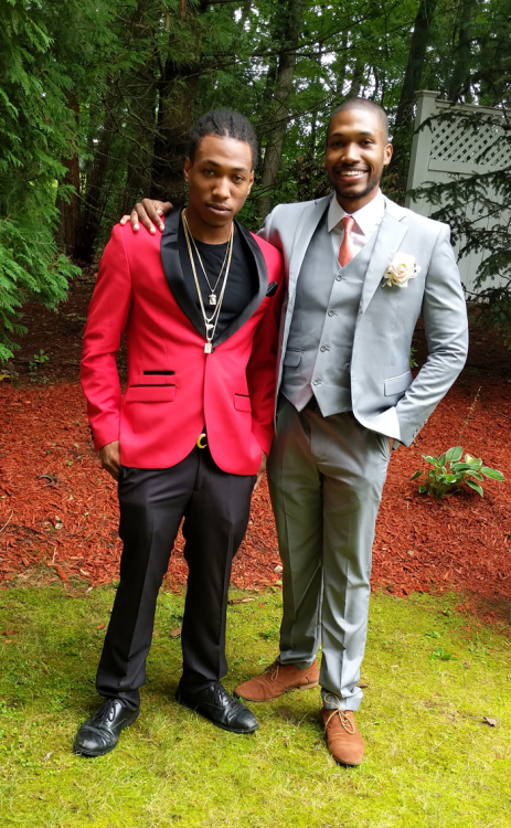 Juvoni and brother 2