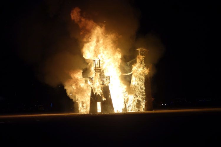 Burning Man 2016 Lighthouse Burn
