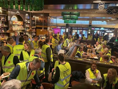 Tradisjonen tro blir det Veidekkefrokost i år også. - Oslo Urban Week er blant de viktigste arenaene vi deltar på gjennom året, sier Veidekke.