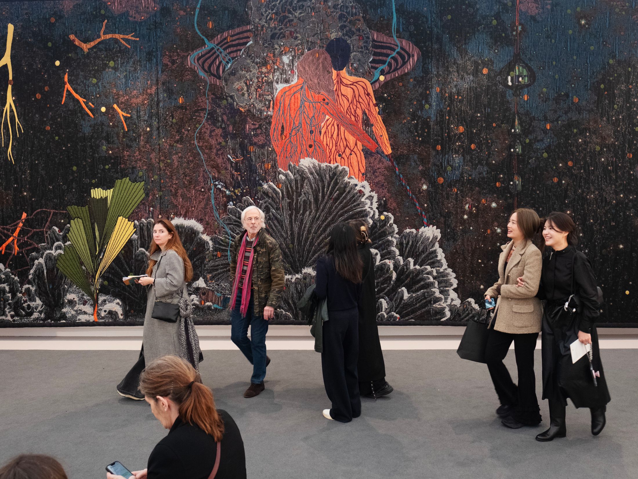 A black ethereal mural with people walking past it​​​​‌﻿‍﻿​‍​‍‌‍﻿﻿‌﻿​‍‌‍‍‌‌‍‌﻿‌‍‍‌‌‍﻿‍​‍​‍​﻿‍‍​‍​‍‌﻿​﻿‌‍​‌‌‍﻿‍‌‍‍‌‌﻿‌​‌﻿‍‌​‍﻿‍‌‍‍‌‌‍﻿﻿​‍​‍​‍﻿​​‍​‍‌‍‍​‌﻿​‍‌‍‌‌‌‍‌‍​‍​‍​﻿‍‍​‍​‍‌‍‍​‌﻿‌​‌﻿‌​‌﻿​​​﻿‍‍​‍﻿﻿​‍﻿﻿‌‍﻿​‌‍﻿﻿‌‍​﻿‌‍​‌‌‍﻿​‌‍‍​‌‍﻿﻿‌﻿​﻿‌﻿‌​​﻿‍‍​﻿​﻿​﻿​﻿​﻿​﻿​﻿​﻿​‍﻿﻿‌‍‍‌‌‍﻿‍‌﻿‌​‌‍‌‌‌‍﻿‍‌﻿‌​​‍﻿﻿‌‍‌‌‌‍‌​‌‍‍‌‌﻿‌​​‍﻿﻿‌‍﻿‌‌‍﻿﻿‌‍‌​‌‍‌‌​﻿﻿‌‌﻿​​‌﻿​‍‌‍‌‌‌﻿​﻿‌‍‌‌‌‍﻿‍‌﻿‌​‌‍​‌‌﻿‌​‌‍‍‌‌‍﻿﻿‌‍﻿‍​﻿‍﻿‌‍‍‌‌‍‌​​﻿﻿‌​﻿​‍​﻿‍‌‌‍‌‌​﻿‍​​﻿‌‌‌‍​﻿​﻿​‍​﻿‌‌​‍﻿‌​﻿​​​﻿‌‍​﻿‍​‌‍​‍​‍﻿‌​﻿‌​‌‍​‍​﻿‌﻿​﻿​‌​‍﻿‌​﻿‍​​﻿‍‌​﻿​﻿​﻿‌﻿​‍﻿‌‌‍‌​‌‍‌​​﻿‍‌‌‍​‌​﻿‍‌‌‍​﻿‌‍​‍​﻿​‌‌‍‌‍‌‍‌​‌‍​﻿‌‍​‍​﻿‍﻿‌﻿‌​‌﻿‍‌‌﻿​​‌‍‌‌​﻿﻿‌‌﻿​​‌‍﻿﻿‌﻿​﻿‌﻿‌​​﻿‍﻿‌﻿​​‌‍​‌‌﻿‌​‌‍‍​​﻿﻿‌‌‍​‍‌‍﻿﻿‌‍‌​‌﻿‍‌​‍‌‌​﻿‌‌‌​​‍‌‌﻿﻿‌‍‍﻿‌‍‌‌‌﻿‍‌​‍‌‌​﻿​﻿‌​‌​​‍‌‌​﻿​﻿‌​‌​​‍‌‌​﻿​‍​﻿​‍‌‍‌​​﻿‌‍​﻿‌﻿​﻿‌﻿​﻿‌﻿​﻿‌​​﻿‌​‌‍‌‍​﻿‍​​﻿​﻿​﻿‌‍​﻿​‌​‍‌‌​﻿​‍​﻿​‍​‍‌‌​﻿‌‌‌​‌​​‍﻿‍‌‍​‌‌‍﻿​‌﻿‌​​﻿﻿﻿‌‍​‍‌‍​‌‌﻿​﻿‌‍‌‌‌‌‌‌‌﻿​‍‌‍﻿​​﻿﻿‌‌‍‍​‌﻿‌​‌﻿‌​‌﻿​​​‍‌‌​﻿​﻿‌​​‌​‍‌‌​﻿​‍‌​‌‍​‍‌‌​﻿​‍‌​‌‍‌‍﻿​‌‍﻿﻿‌‍​﻿‌‍​‌‌‍﻿​‌‍‍​‌‍﻿﻿‌﻿​﻿‌﻿‌​​‍‌‌​﻿​﻿‌​​‌​﻿​﻿​﻿​﻿​﻿​﻿​﻿​﻿​‍‌‍‌‍‍‌‌‍‌​​﻿﻿‌​﻿​‍​﻿‍‌‌‍‌‌​﻿‍​​﻿‌‌‌‍​﻿​﻿​‍​﻿‌‌​‍﻿‌​﻿​​​﻿‌‍​﻿‍​‌‍​‍​‍﻿‌​﻿‌​‌‍​‍​﻿‌﻿​﻿​‌​‍﻿‌​﻿‍​​﻿‍‌​﻿​﻿​﻿‌﻿​‍﻿‌‌‍‌​‌‍‌​​﻿‍‌‌‍​‌​﻿‍‌‌‍​﻿‌‍​‍​﻿​‌‌‍‌‍‌‍‌​‌‍​﻿‌‍​‍​‍‌‍‌﻿‌​‌﻿‍‌‌﻿​​‌‍‌‌​﻿﻿‌‌﻿​​‌‍﻿﻿‌﻿​﻿‌﻿‌​​‍‌‍‌﻿​​‌‍​‌‌﻿‌​‌‍‍​​﻿﻿‌‌‍​‍‌‍﻿﻿‌‍‌​‌﻿‍‌​‍‌‌​﻿‌‌‌​​‍‌‌﻿﻿‌‍‍﻿‌‍‌‌‌﻿‍‌​‍‌‌​﻿​﻿‌​‌​​‍‌‌​﻿​﻿‌​‌​​‍‌‌​﻿​‍​﻿​‍‌‍‌​​﻿‌‍​﻿‌﻿​﻿‌﻿​﻿‌﻿​﻿‌​​﻿‌​‌‍‌‍​﻿‍​​﻿​﻿​﻿‌‍​﻿​‌​‍‌‌​﻿​‍​﻿​‍​‍‌‌​﻿‌‌‌​‌​​‍﻿‍‌‍​‌‌‍﻿​‌﻿‌​​‍​‍‌﻿﻿‌